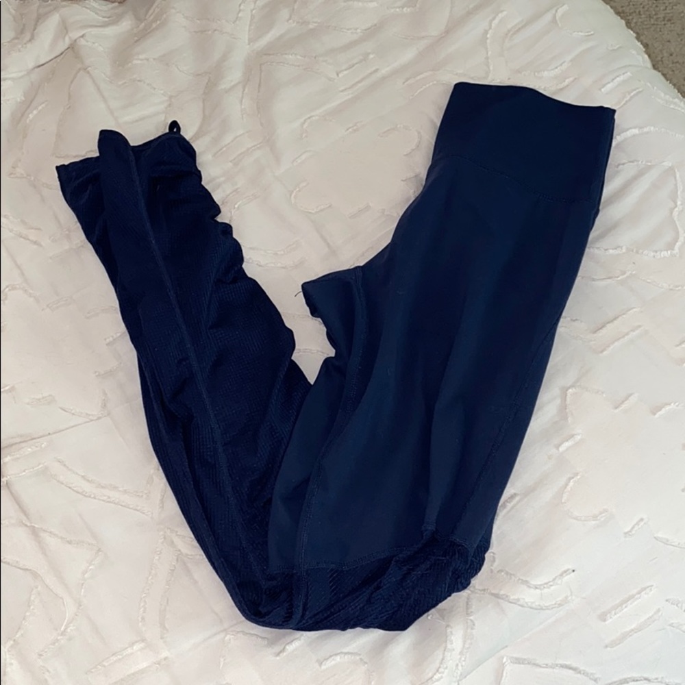 Fabletics Legging - image 1